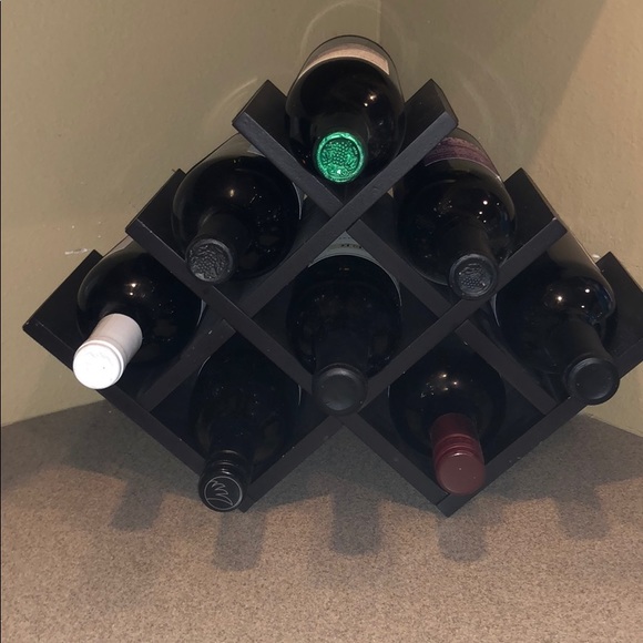SOLD🐦‍⬛Wine Rack- holds 8🐦‍⬛ - Picture 2 of 2